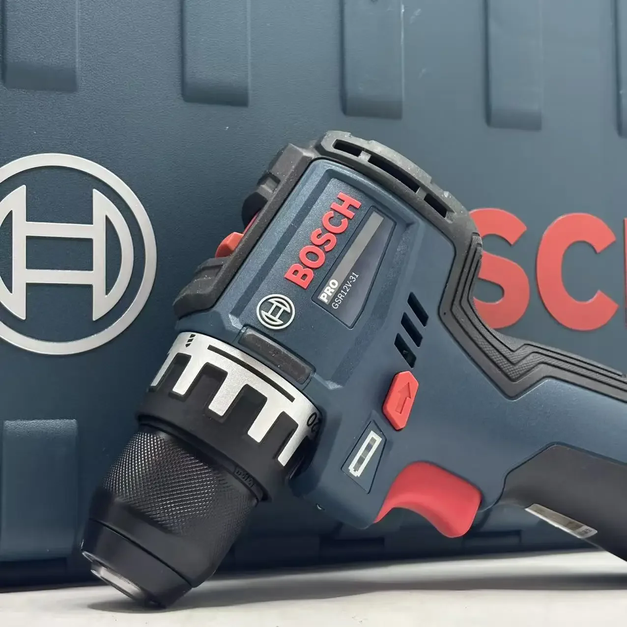 Furadeira Sem Fio Bosch Profes - Power Tools Professional avaliação e preço